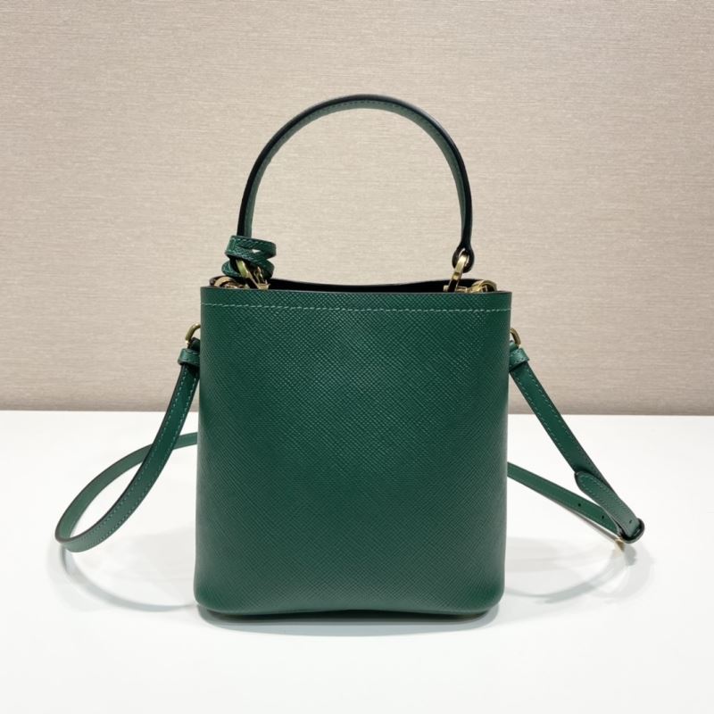 Pra*a tote bags
